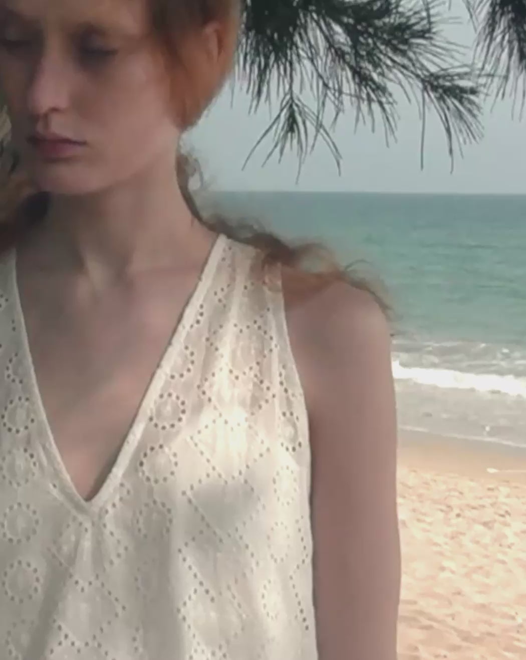 Ätherisches V-Ausschnitt fließend Maxikleid