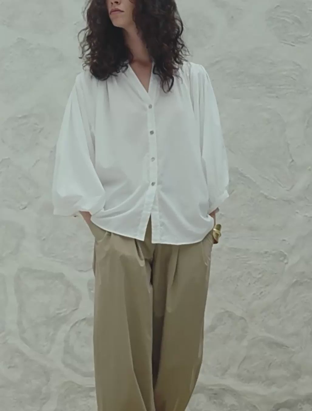 BILLOWY SLEEVE BUTTON DOWN BLOUSE