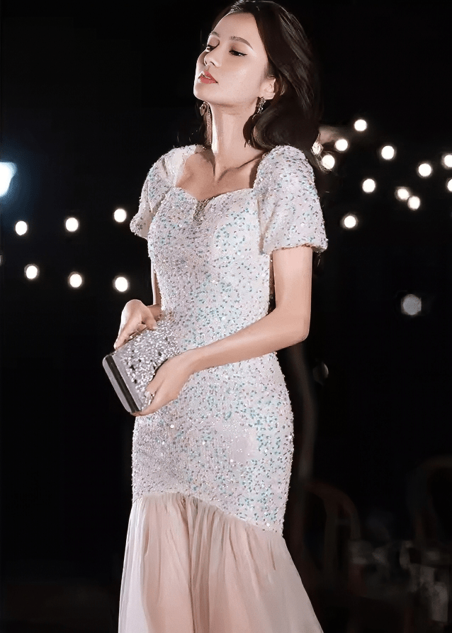 スパンコールチュールフィッシュテールドレス - Vera Lumina