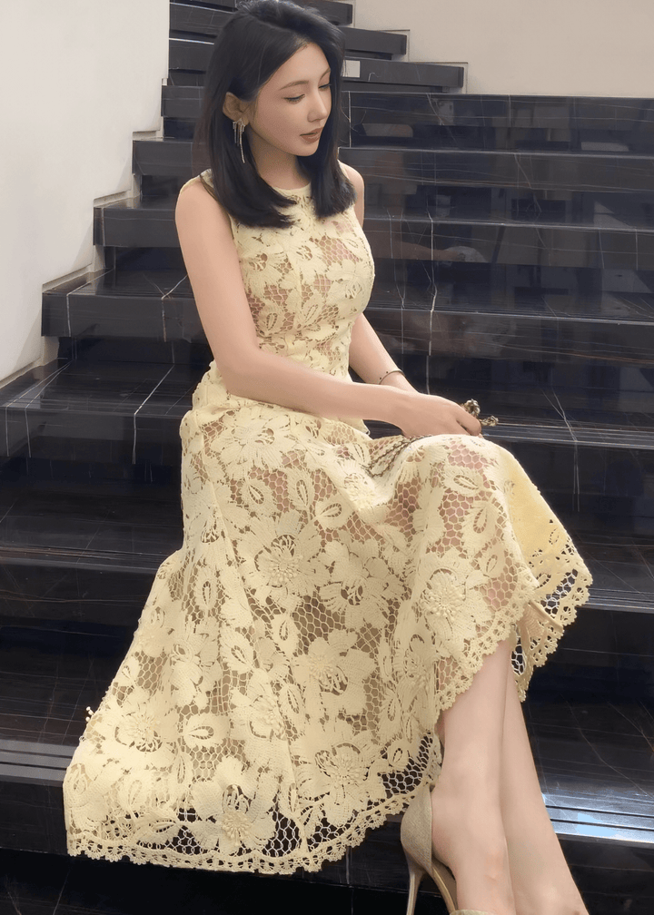 シアーフラワーレースマーメイドドレス - Vera Lumina