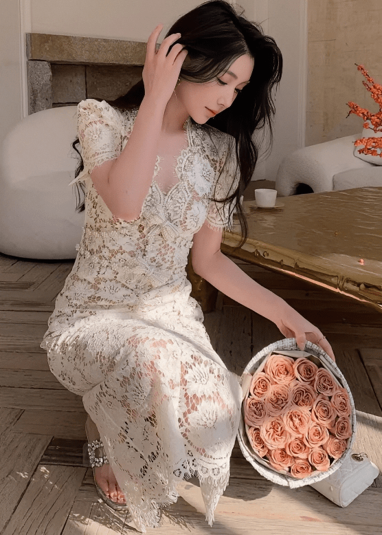 スカラップネックリボンパールマーメイドドレス - Vera Lumina