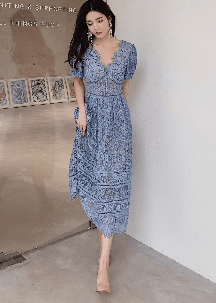 スカラップレースパフスリーブフレアドレス - Vera Lumina