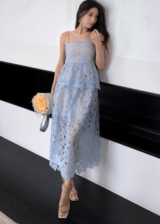 フラワーパッチティアードキャミドレス - Vera Lumina