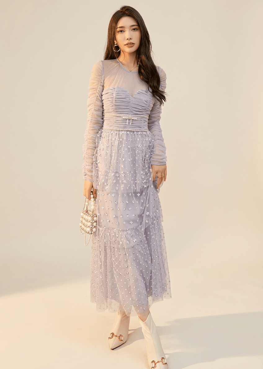 シャーリングシアーパフスリーブチュールドレス - Vera Lumina