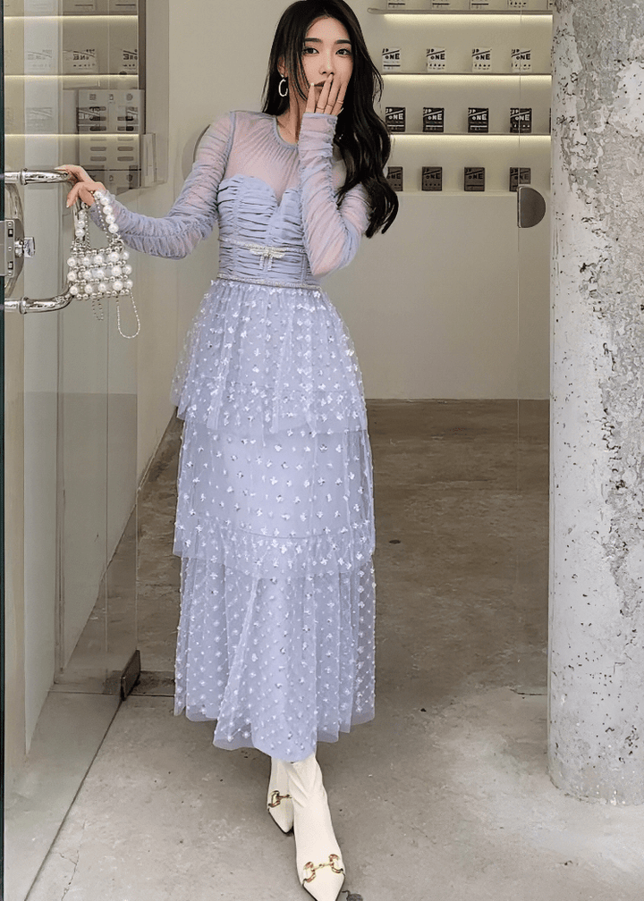 シャーリングシアーパフスリーブチュールドレス - Vera Lumina