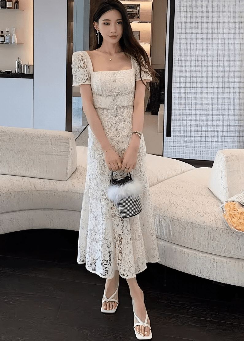 スクエアネックレースサイドスリットドレス - Vera Lumina