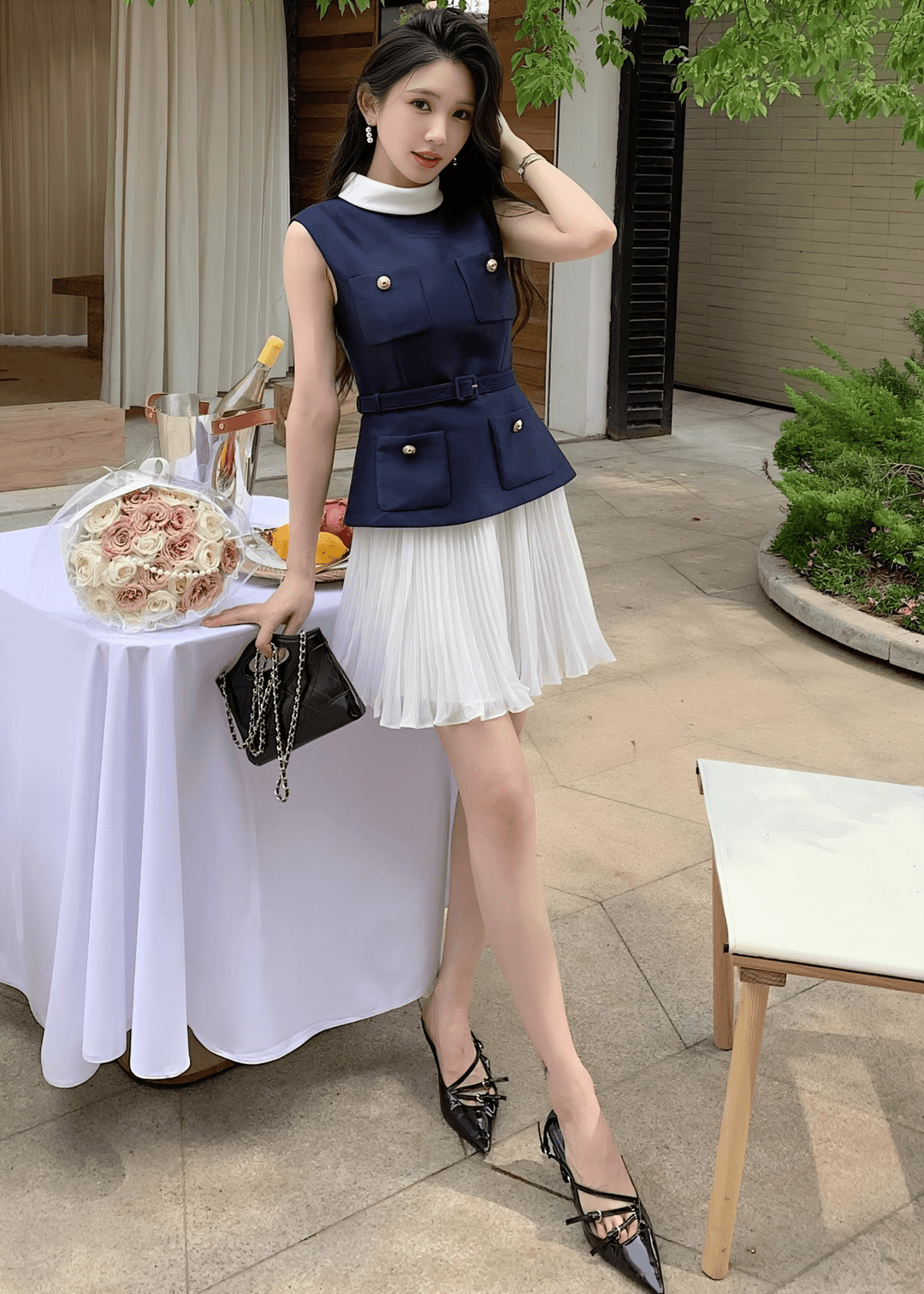 バイカラーハイネックシフォンプリーツドレス - Vera Lumina