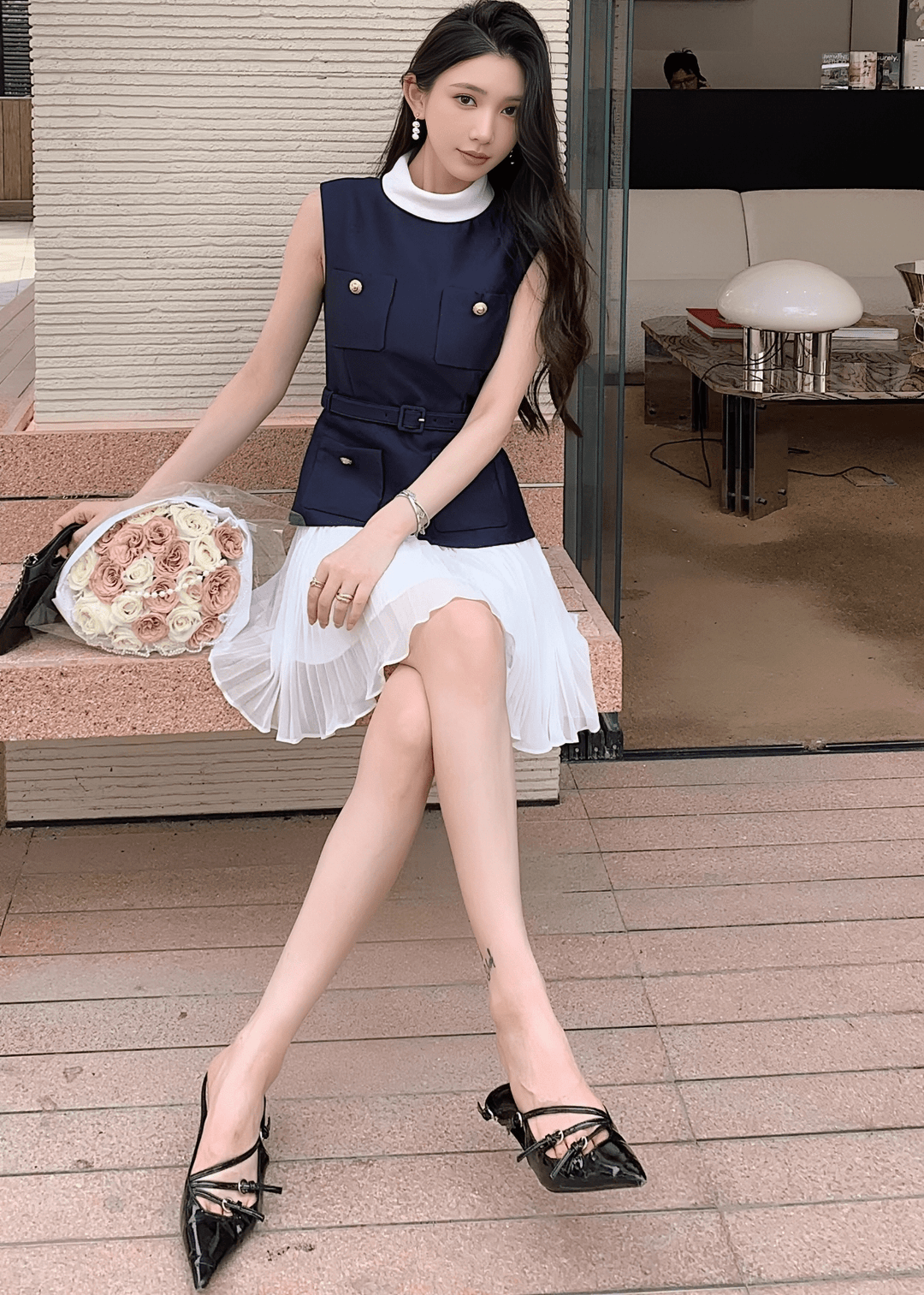 バイカラーハイネックシフォンプリーツドレス - Vera Lumina