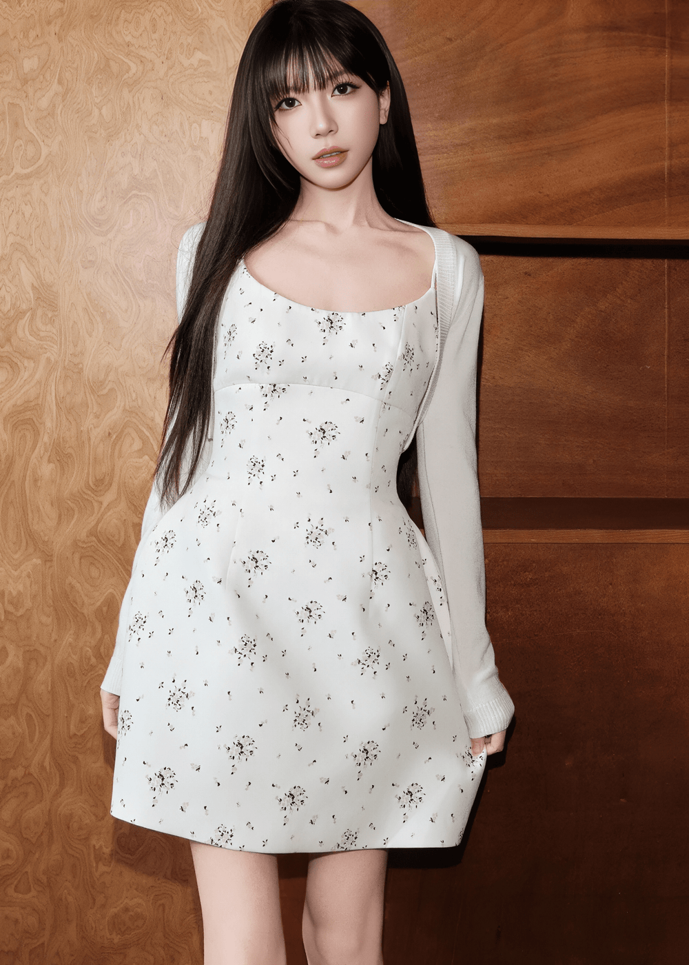 コンパクトスリムニットカーディガン - Vera Lumina