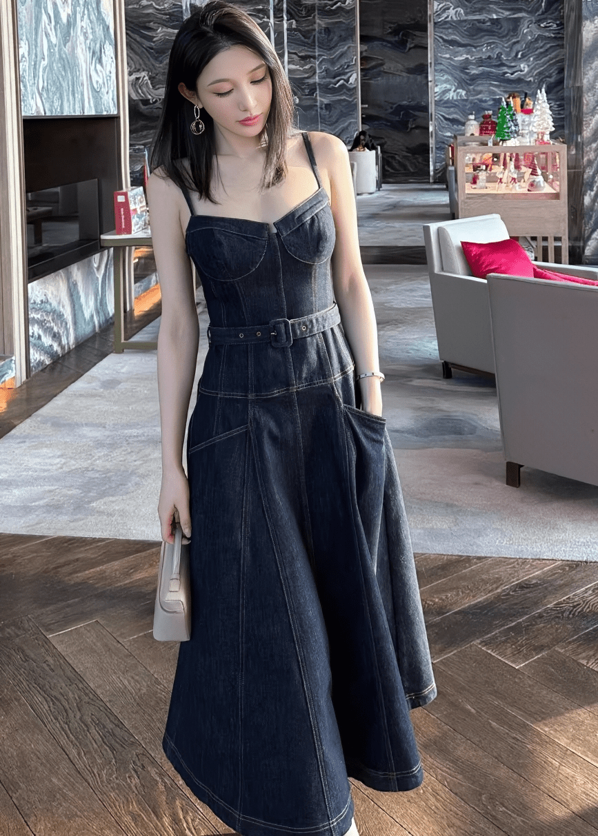 コルセットラインベルトフレアデニムドレス - Vera Lumina