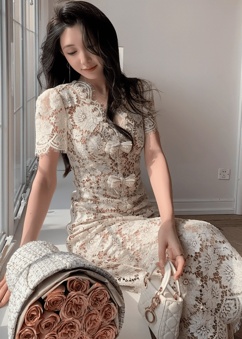 スカラップネックリボンパールマーメイドドレス - Vera Lumina