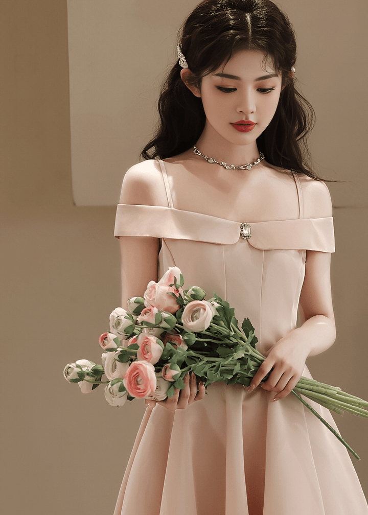 ビジューアクセントオフショルフレアドレス - Vera Lumina