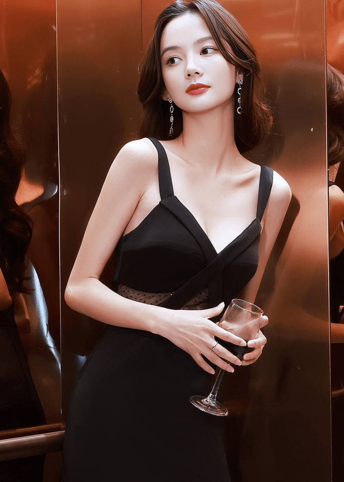 ドットチュールマーメイドスリットドレス - Vera Lumina