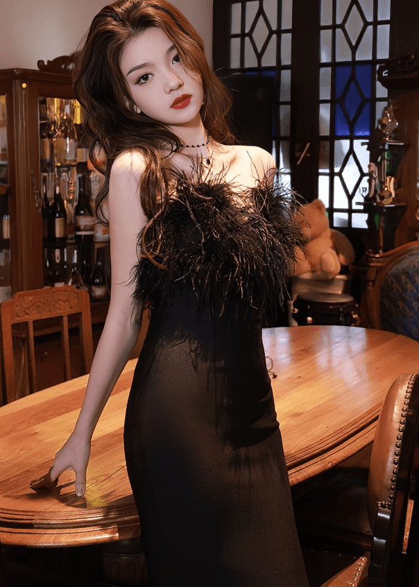 フェザーモチーフベアトップマーメイドドレス - Vera Lumina