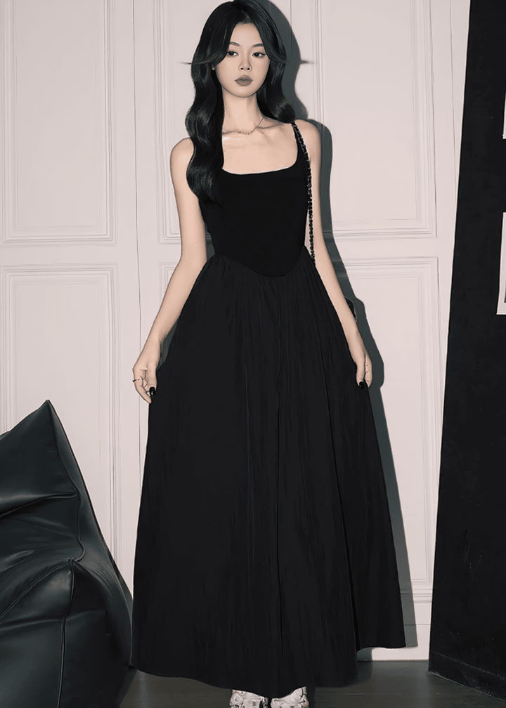 スクエアネックギャザーフレアマキシワンピース - Vera Lumina