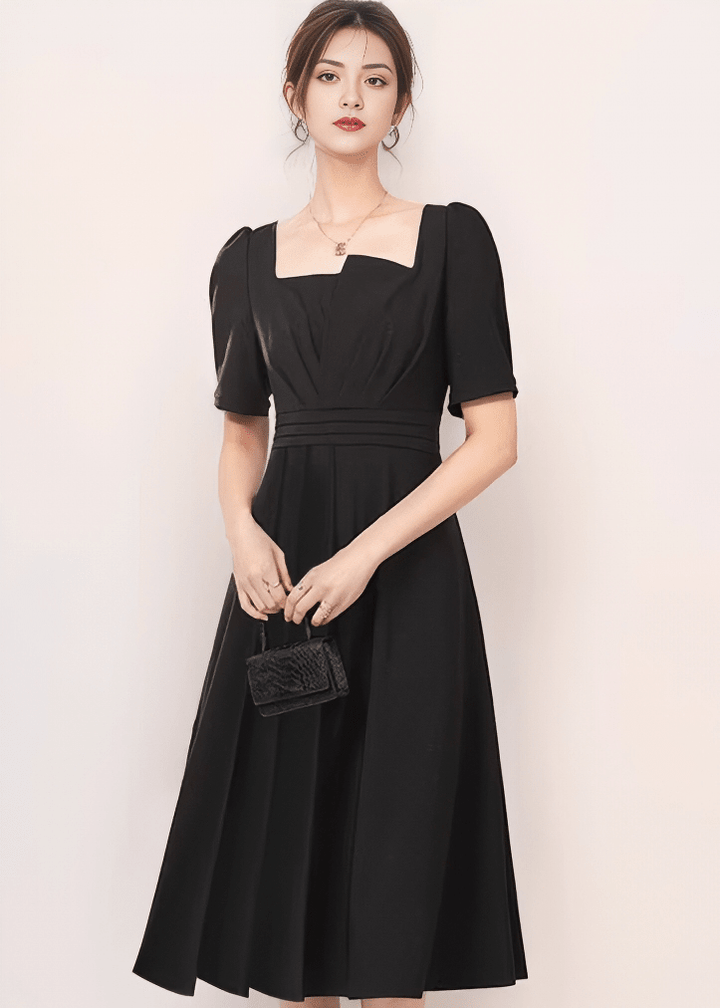 アシンメトリーパフスリーブタックフレアドレス - Vera Lumina