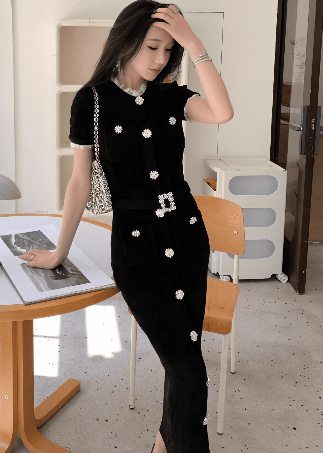 ビジューベルトフリルヘムラインドレス - Vera Lumina