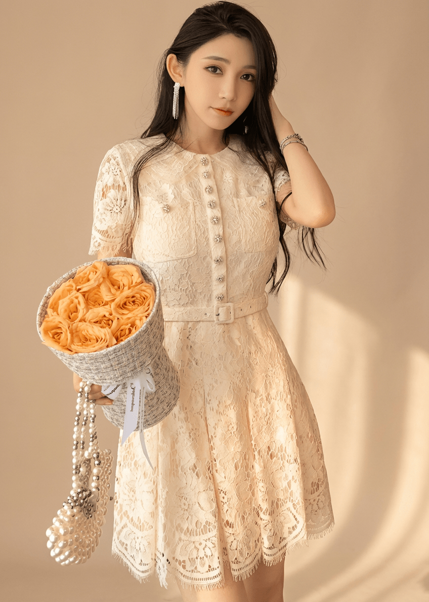 ビジューボタンスカラップレースドレス - Vera Lumina