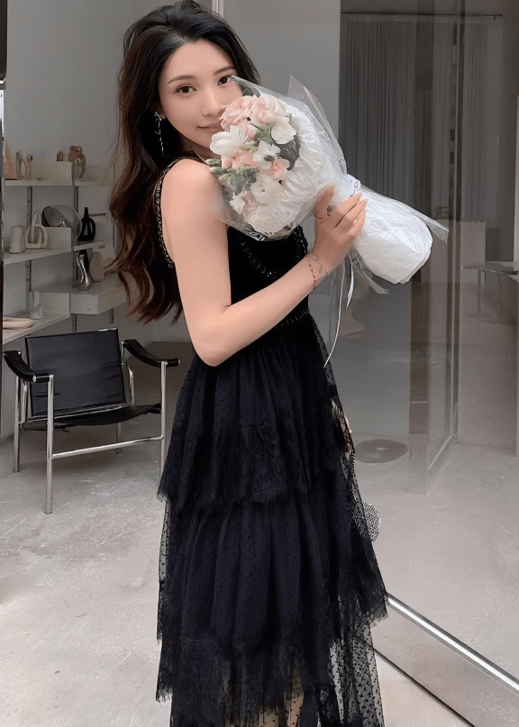 ビジューキャミドットチュールティアードドレス - Vera Lumina