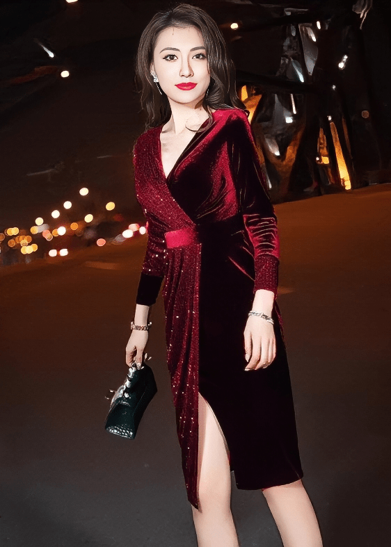 スパンコールベルベットラップドレス - Vera Lumina