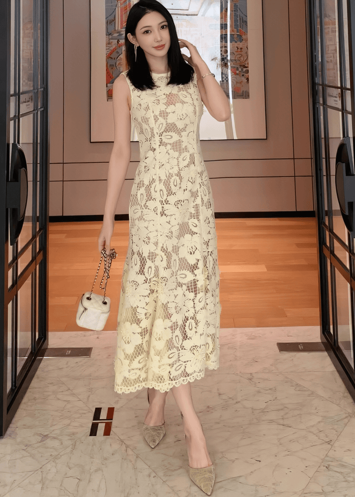 シアーフラワーレースマーメイドドレス - Vera Lumina