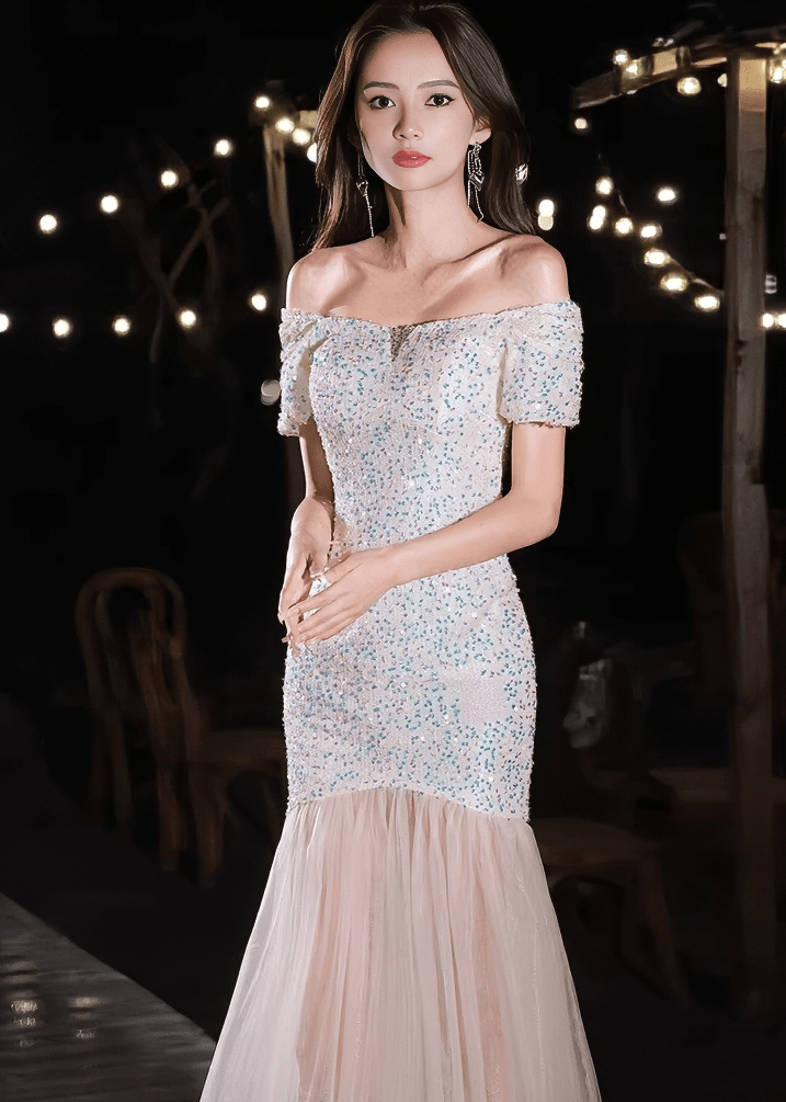 スパンコールチュールフィッシュテールドレス - Vera Lumina