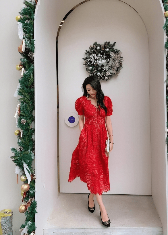 スカラップレースパフスリーブフレアドレス - Vera Lumina