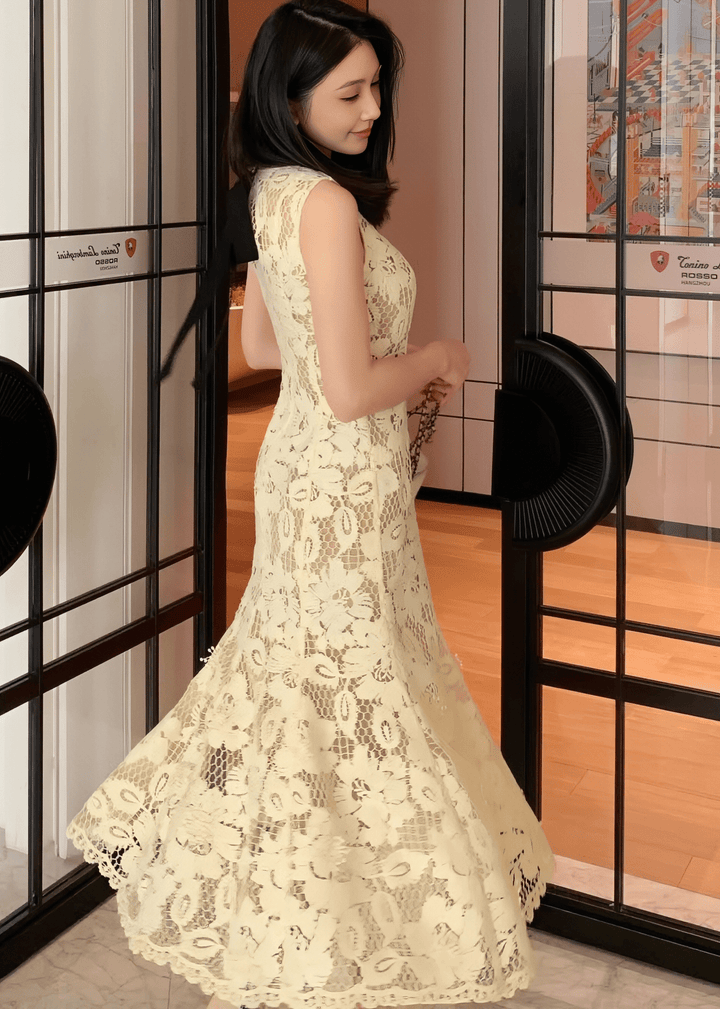シアーフラワーレースマーメイドドレス - Vera Lumina