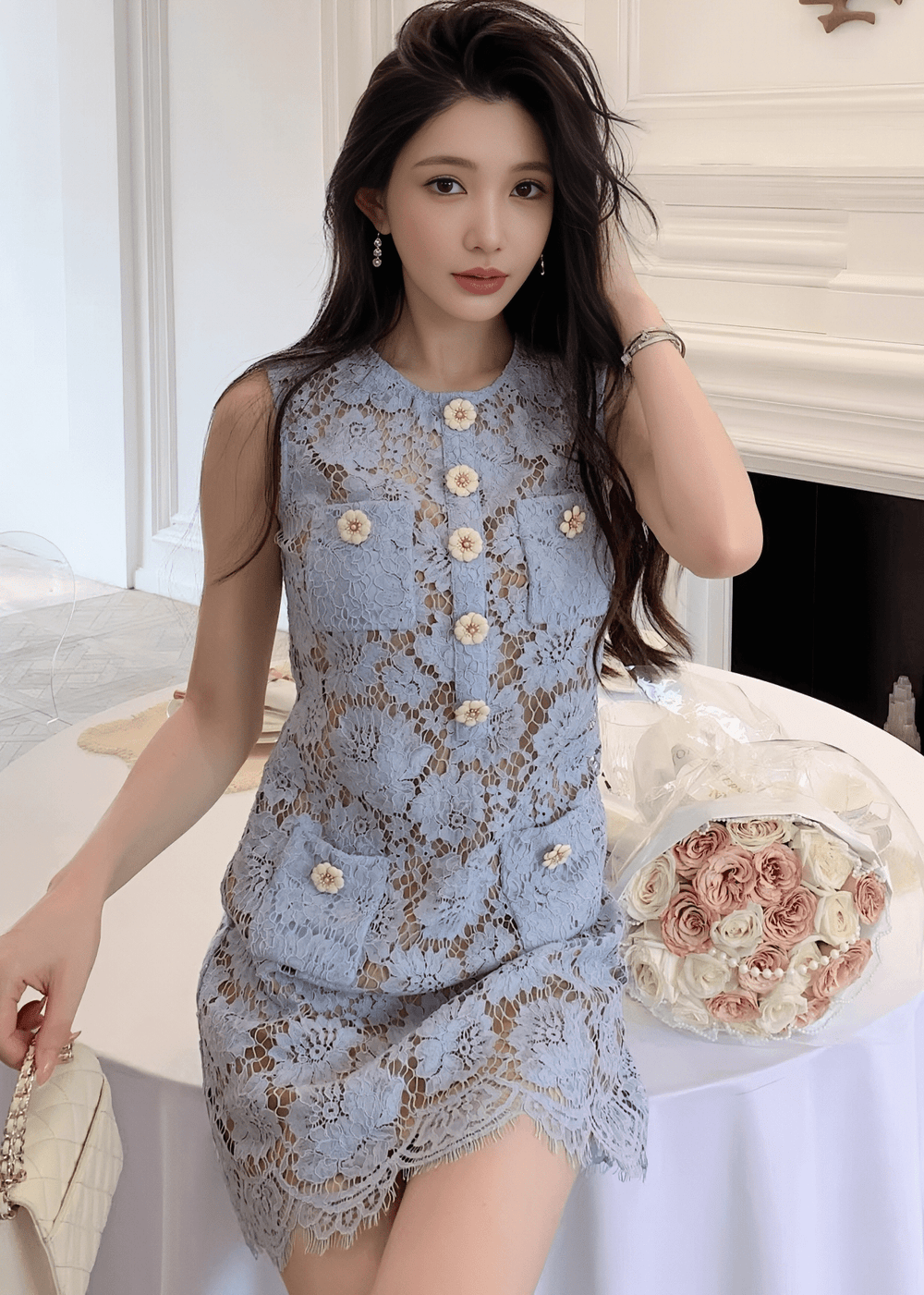 フラワービジューボタンノースリーブドレス - Vera Lumina