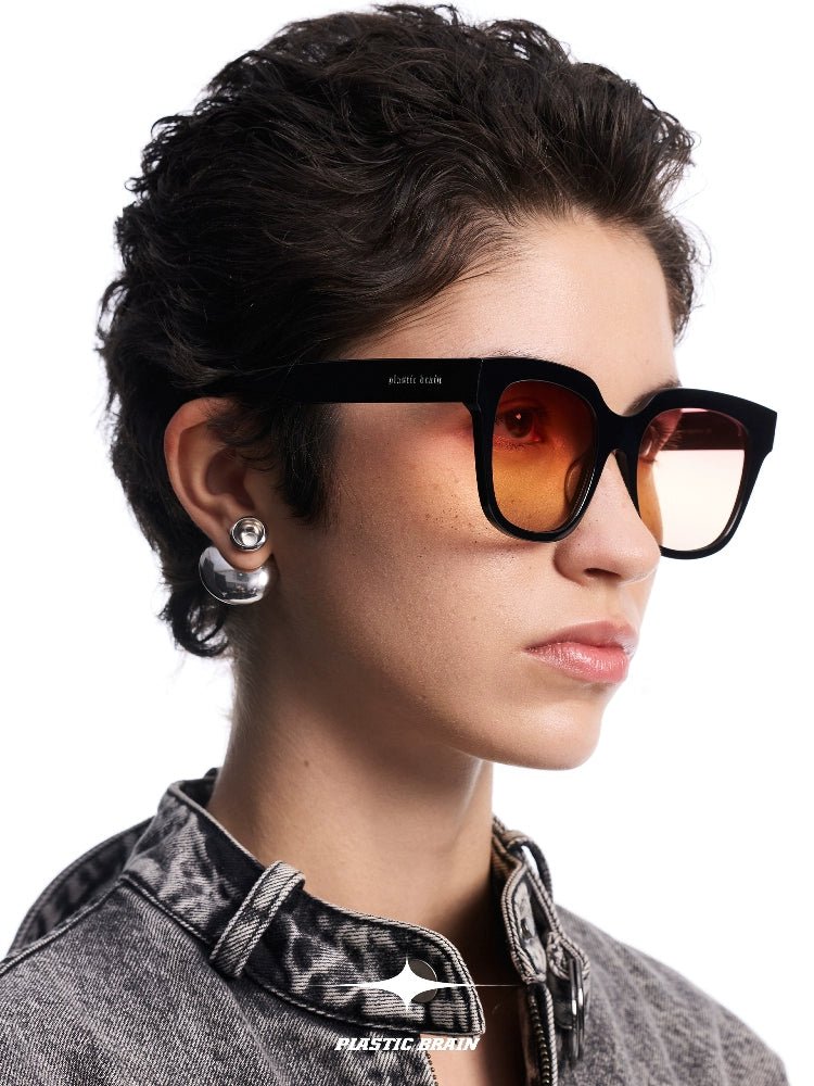 Retro large frame sunglasses - Vera Lumina