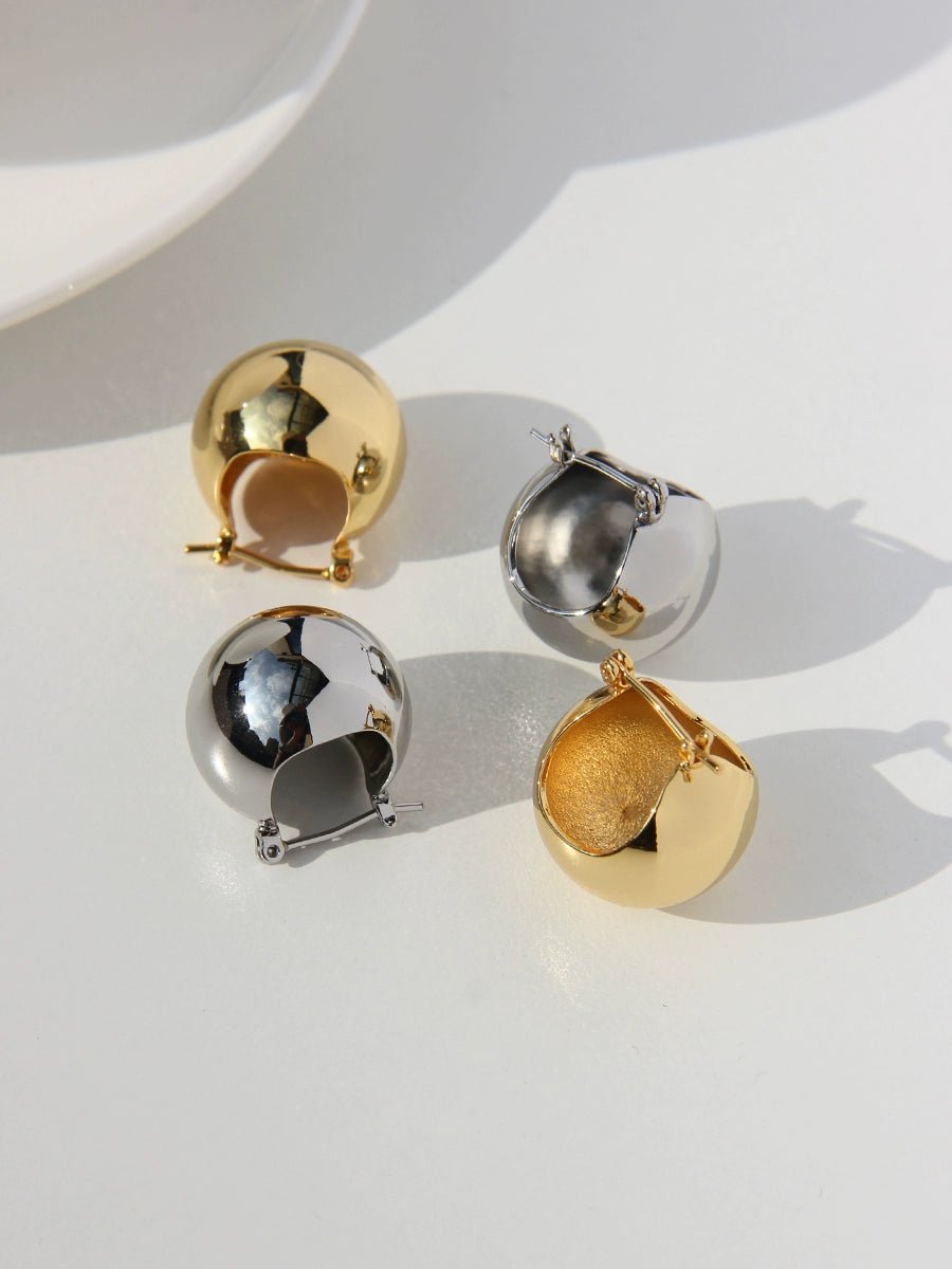 Retro round earring - Vera Lumina