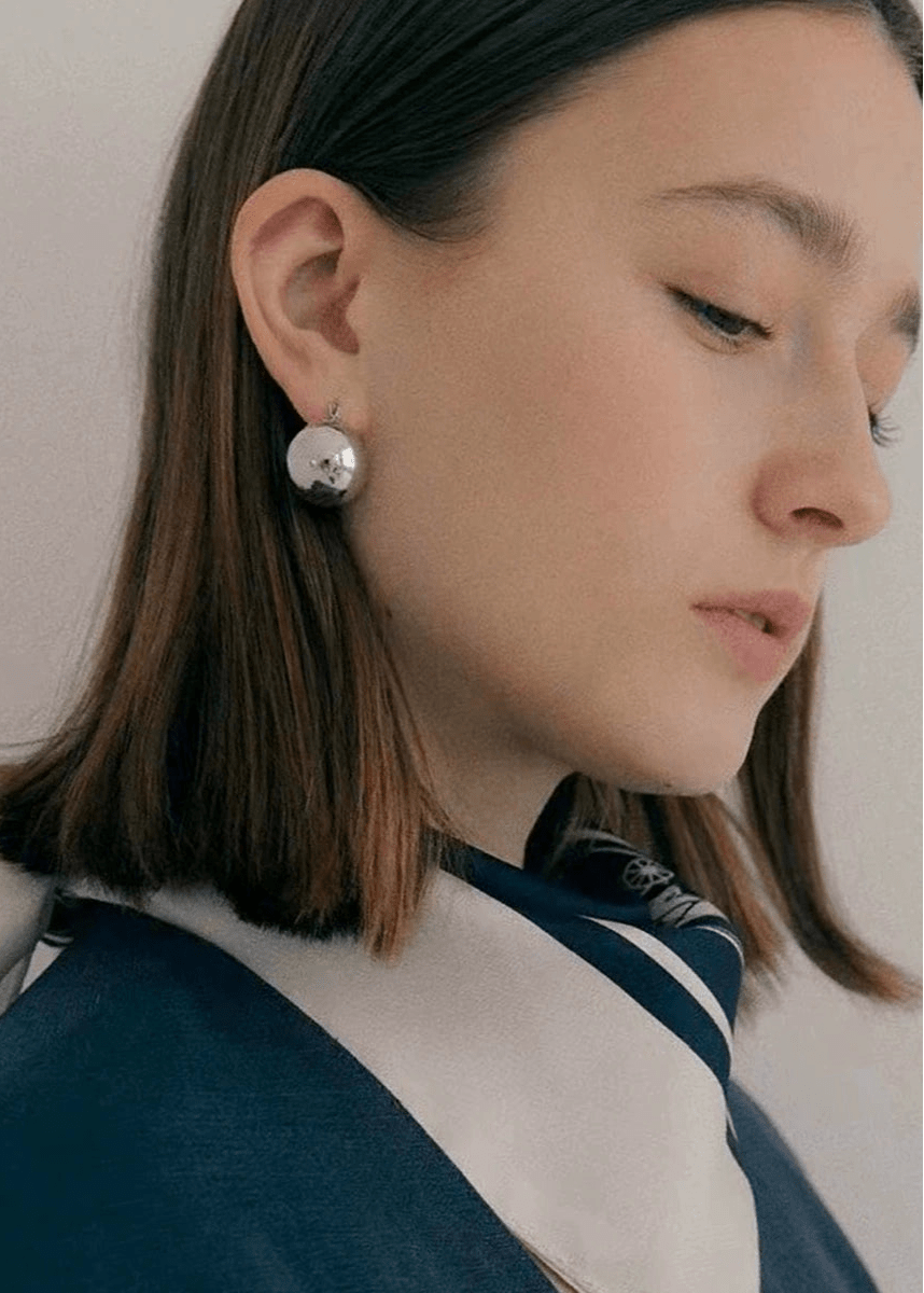 Retro round earring - Vera Lumina