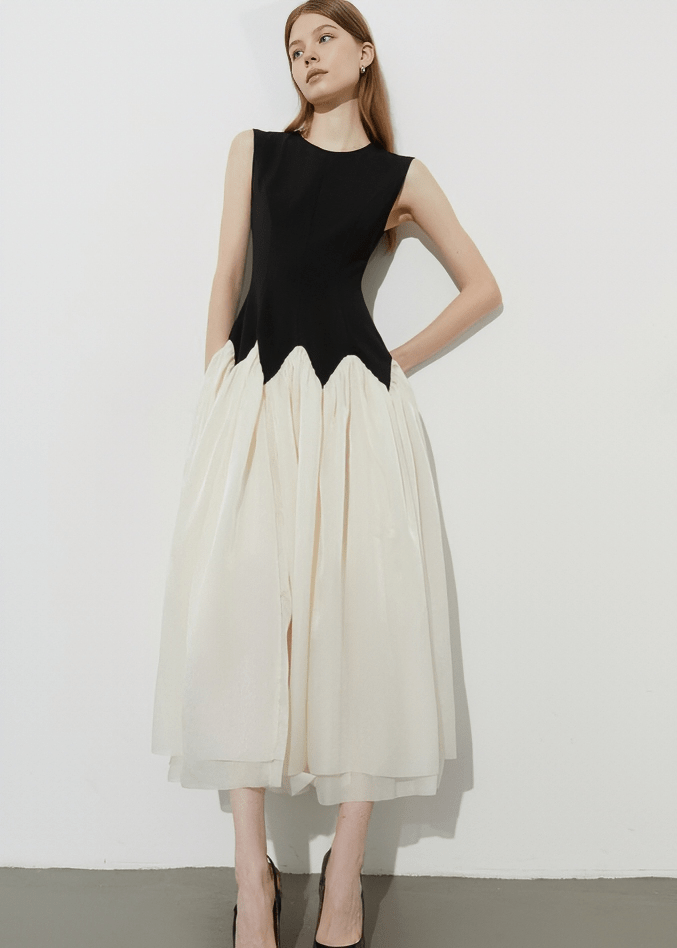SCALLOPED HEMLINE MIDI DRESS - Vera Lumina