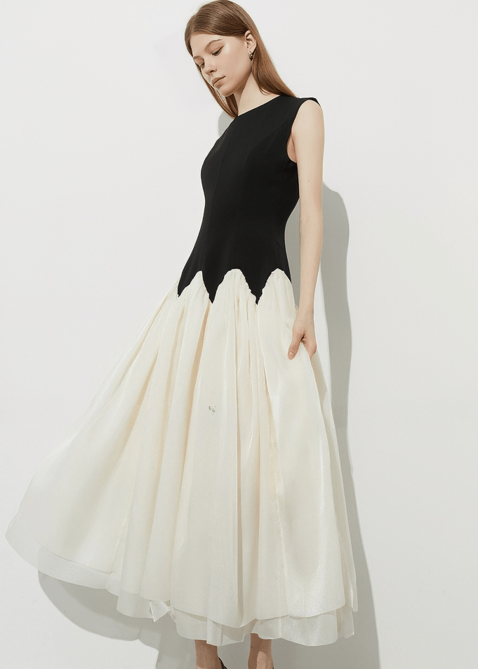 SCALLOPED HEMLINE MIDI DRESS - Vera Lumina