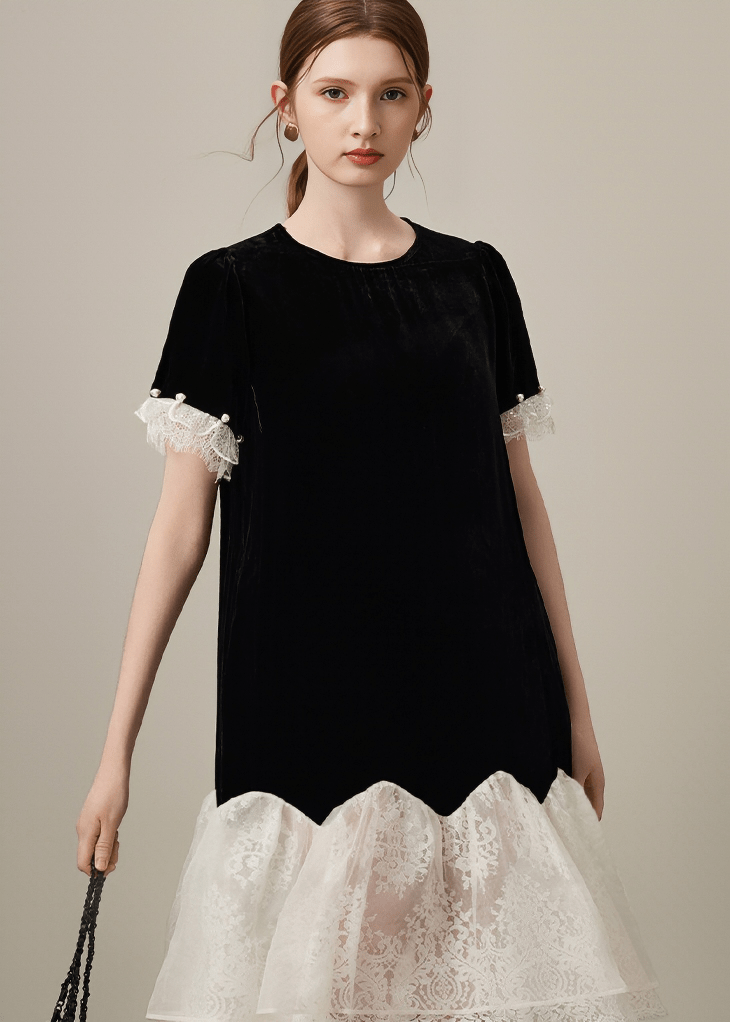 SCALLOPED LACE CONTRAST DRESS - Vera Lumina