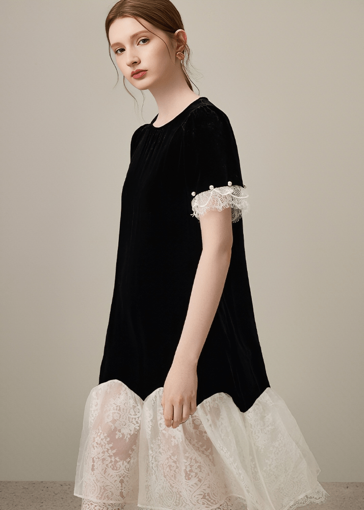SCALLOPED LACE CONTRAST DRESS - Vera Lumina