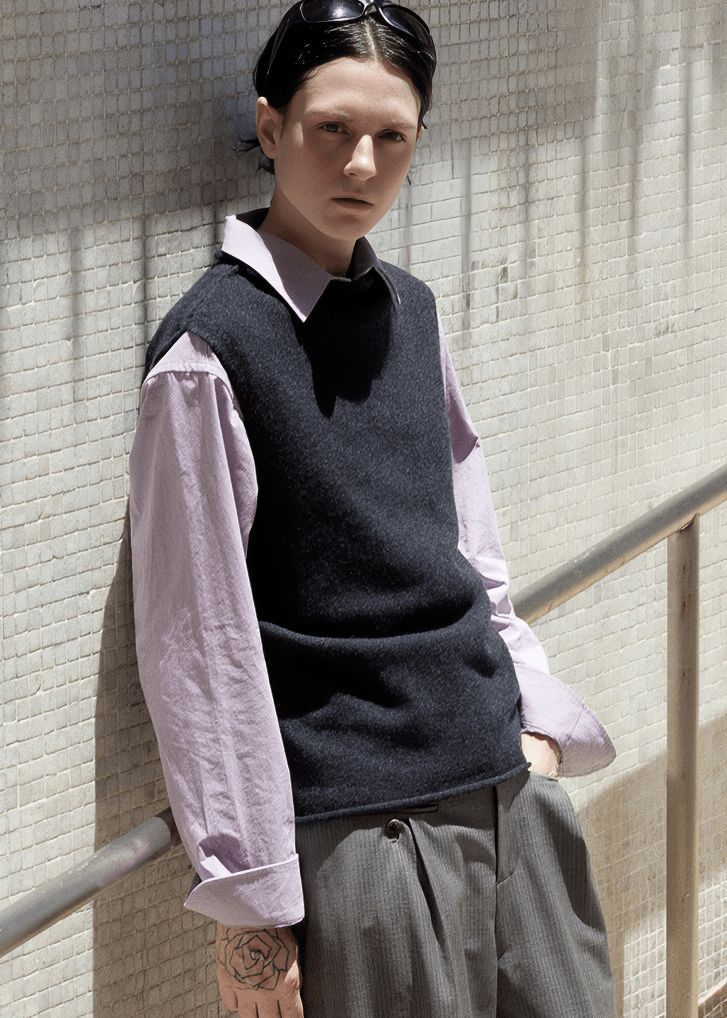 SCULPTURAL KNIT VEST - Vera Lumina
