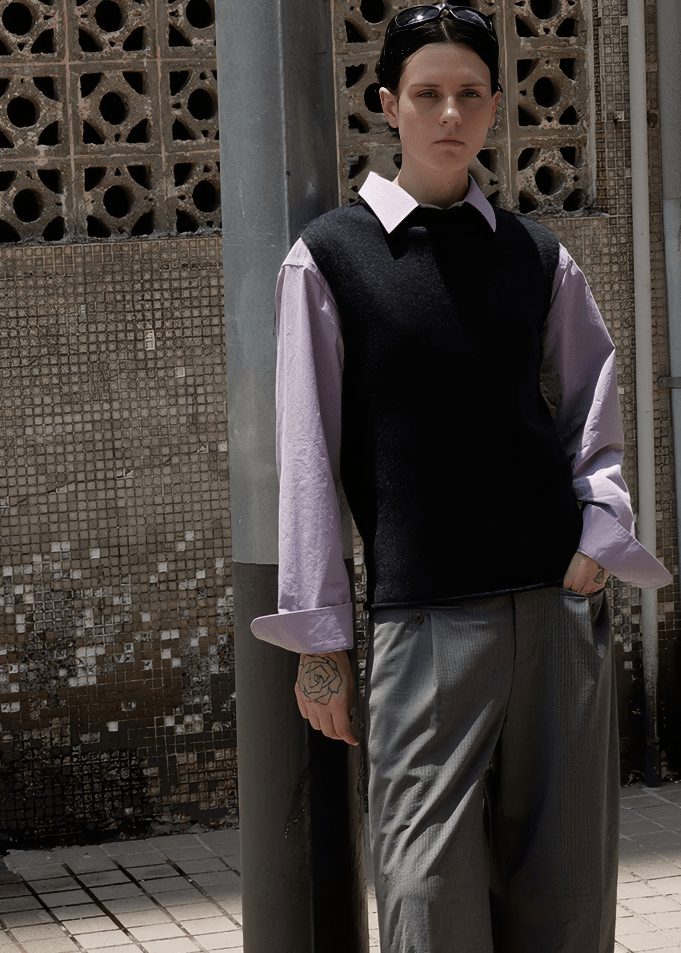 SCULPTURAL KNIT VEST - Vera Lumina