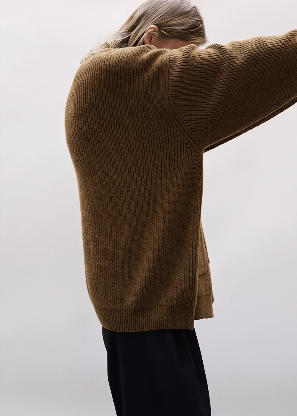 SCULPTURAL RIBBED CARDIGAN - Vera Lumina