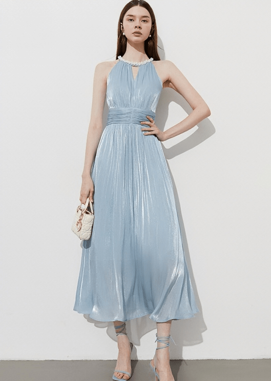 SHIMMER KEYHOLE HALTER DRESS - Vera Lumina