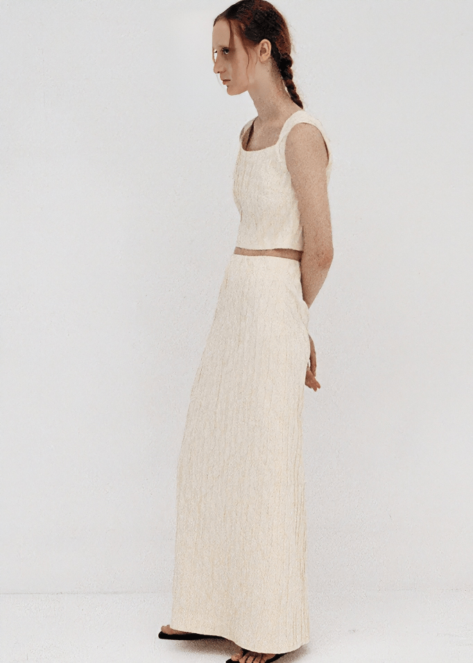 SHIRRED SQUARE NECK CROPPED CAMISOLE - Vera Lumina