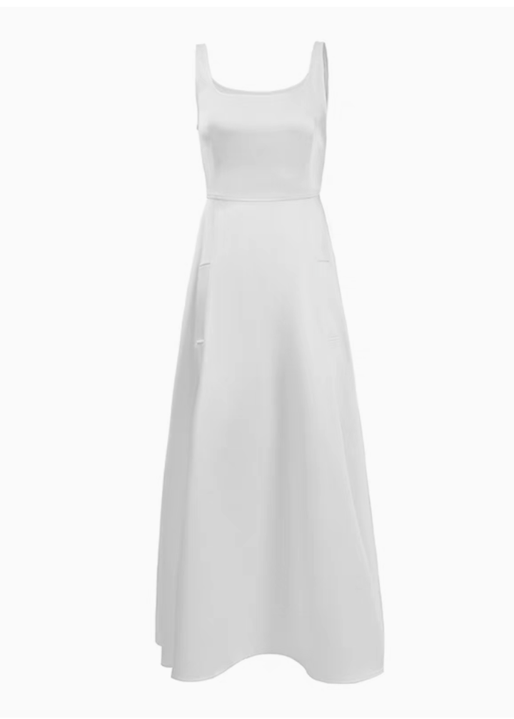 Sleeveless long skirt dress - Vera Lumina