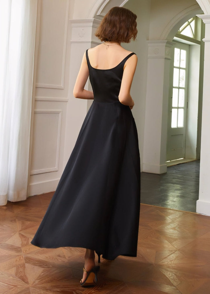 Sleeveless long skirt dress - Vera Lumina