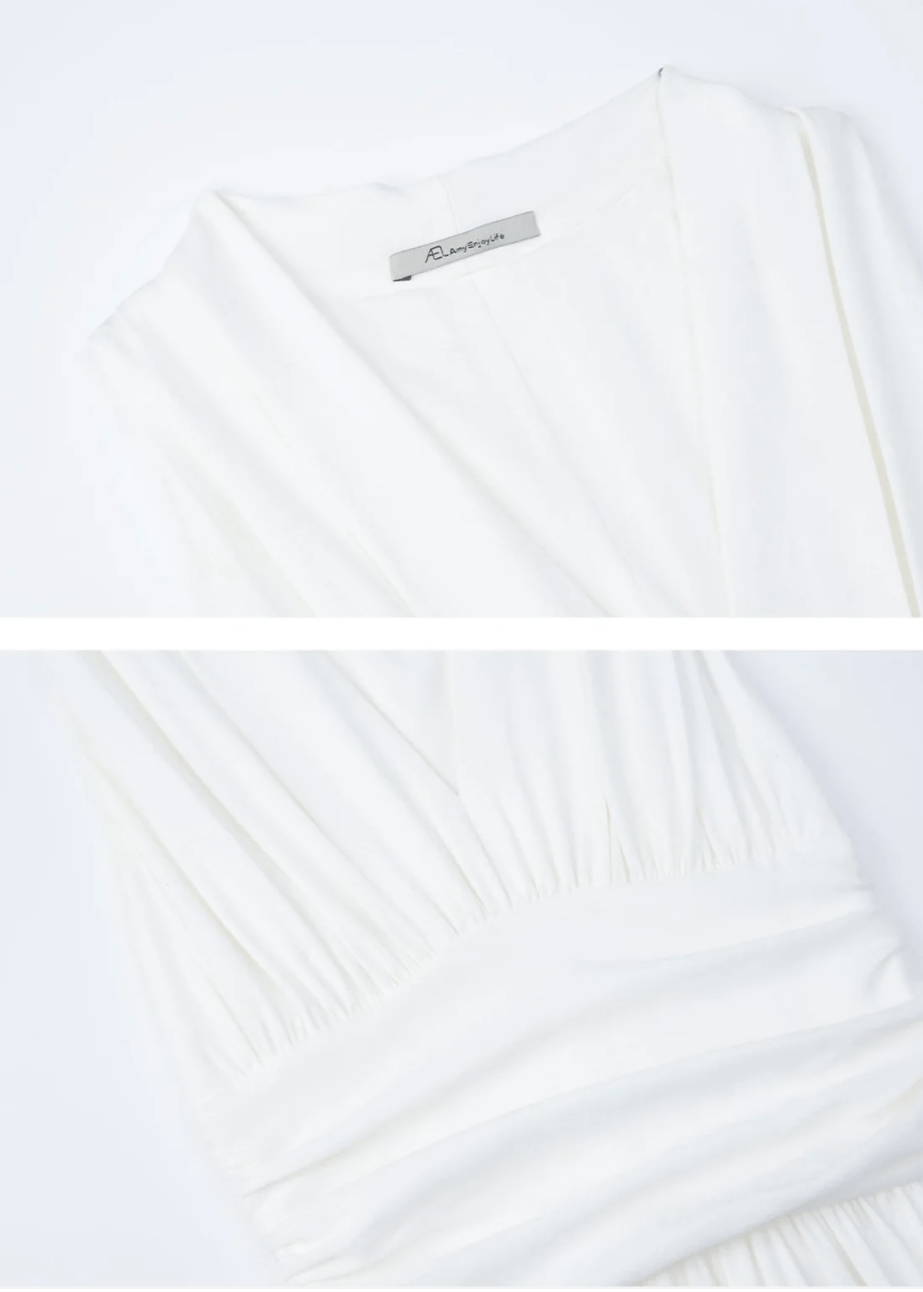 sleeveless V - neck dress - Vera Lumina