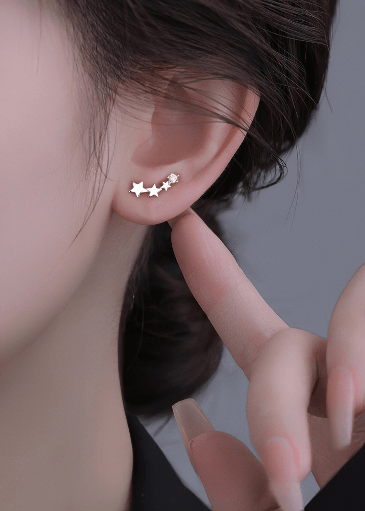 STELLAR CLIMBER PIERCED EARRINGS - Vera Lumina