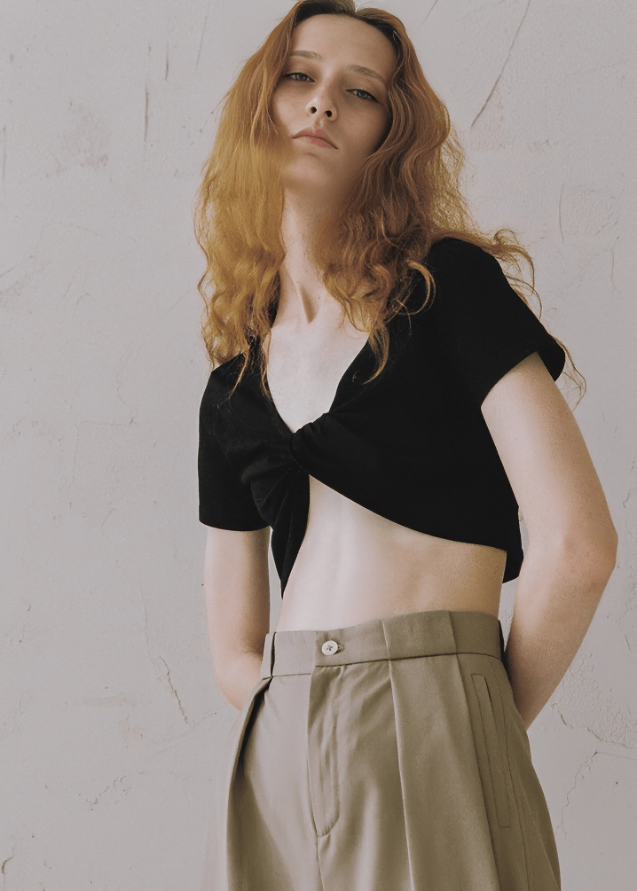 TRUNCATED ESSENTIAL TEE - Vera Lumina