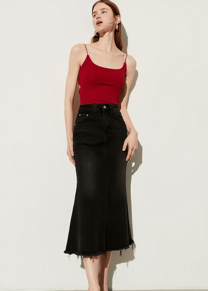 TWISTED BACK CUTOUT CAMISOLE - Vera Lumina