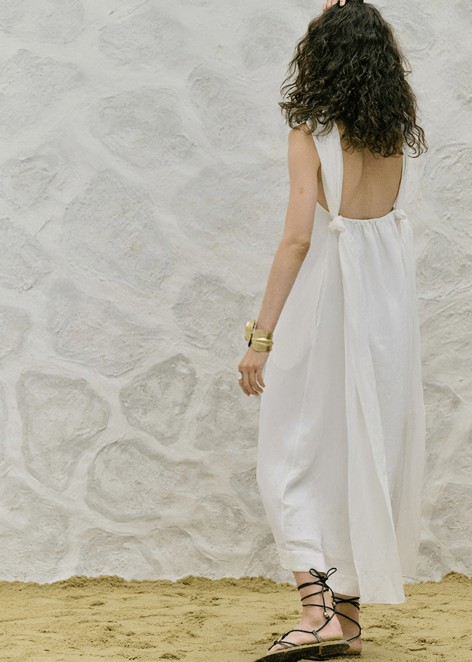 TWISTED HALTER MAXI DRESS - Vera Lumina