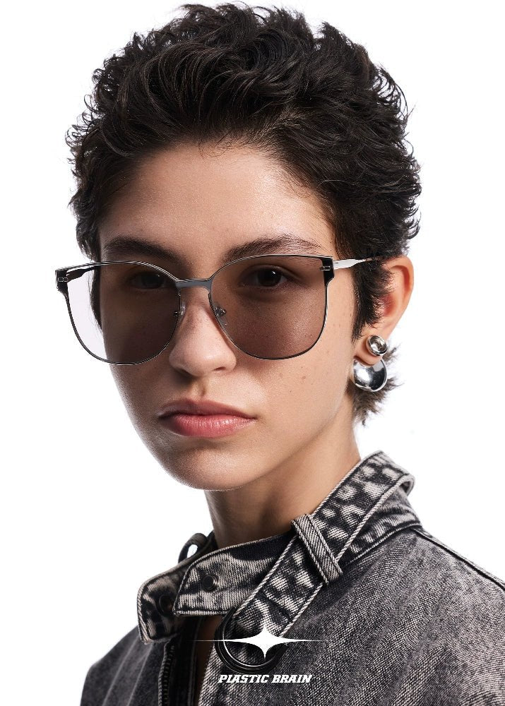 Ultra - light metal sunglasses - Vera Lumina
