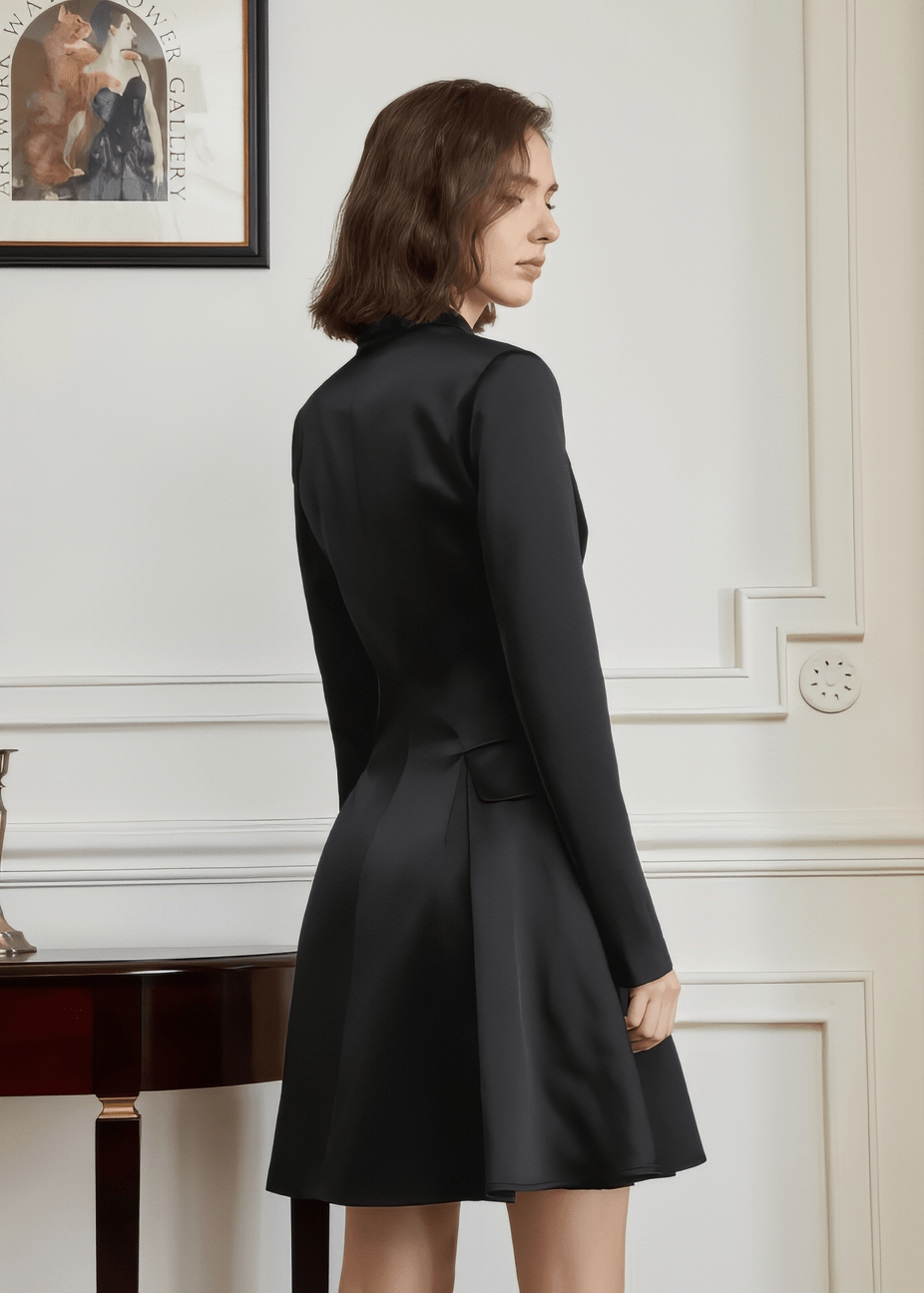 V - neck short drape dress - Vera Lumina